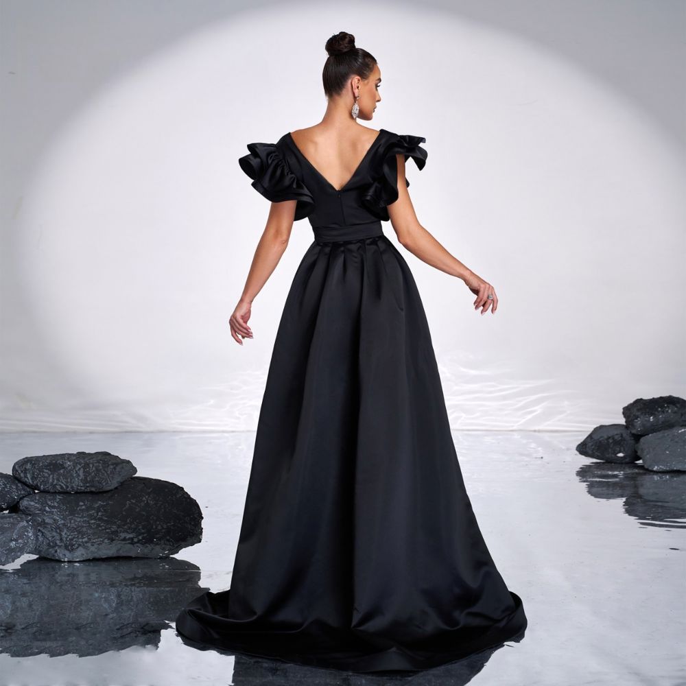 Rose Noir_thumbnail_3